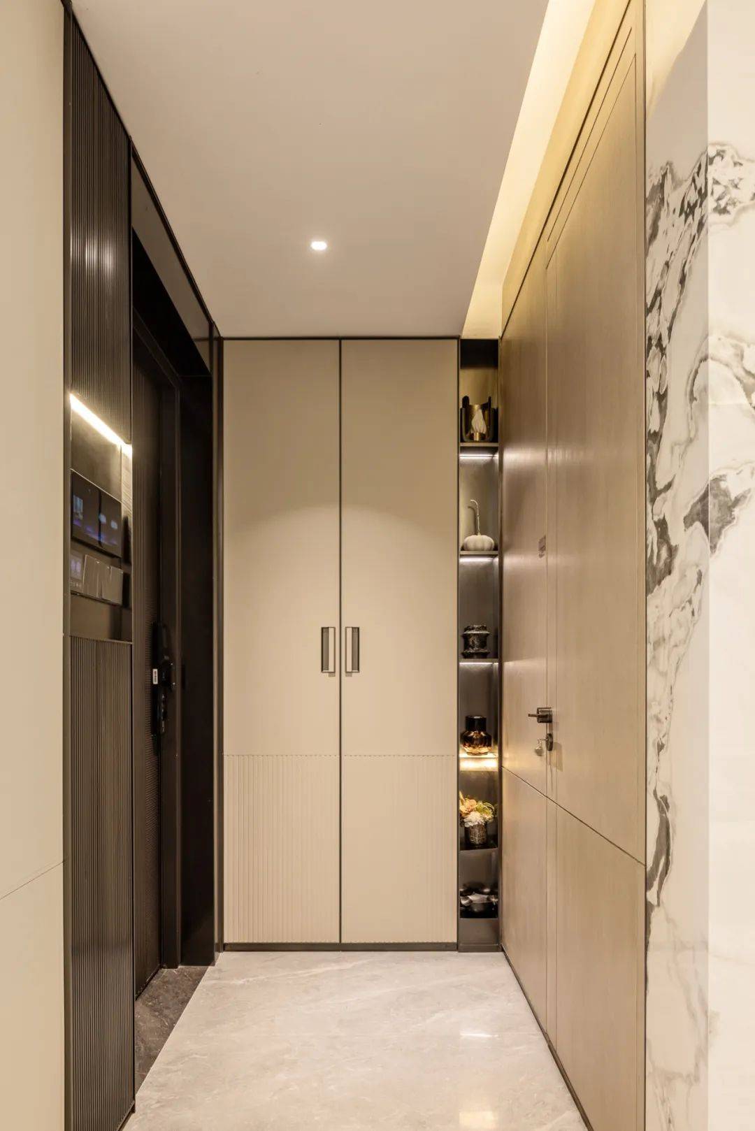 格配套户型丨最新房价+户型图+小区环境+配套+资讯+地铁距离+售楼处电话+一房一价人生就是博-尊龙凯时张江金茂府(上海)首页网站-2025楼盘评测_张江金茂府最新价(图26)