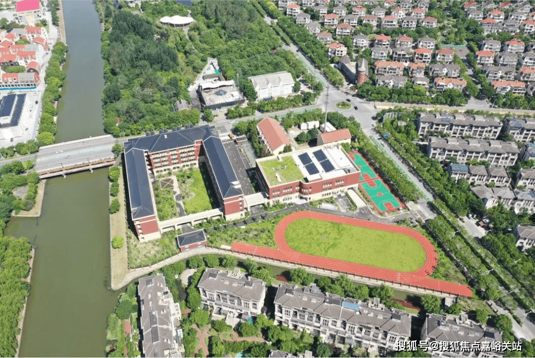 悦府销售中心 - 户型价格地址楼盘详情配套电话交房时间配套电话交房时间尊龙凯时app网站金融街美兰金悦府(售楼处) 首页 - 金融街美兰金(图21)