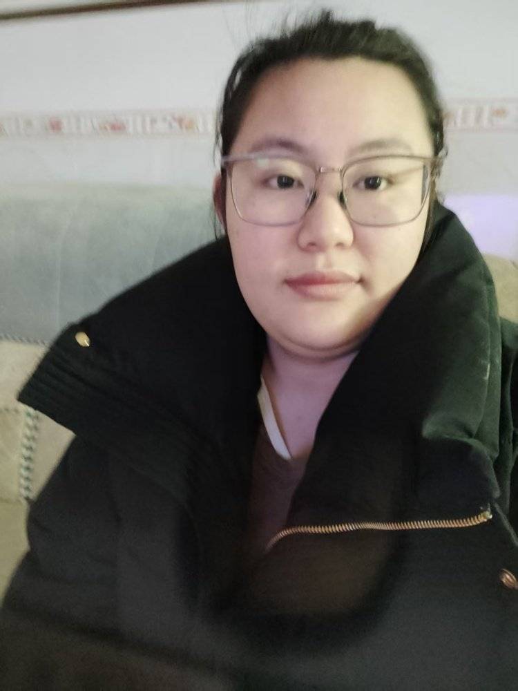 的守护者:四位家政服务师的“春忙”时刻z6尊龙·中国网站新春走基层|除尘迎新(图5) 的守护者:四位家政服务师的“春忙”时刻z6尊龙·中国网站新春走基层|除尘迎新(图5)